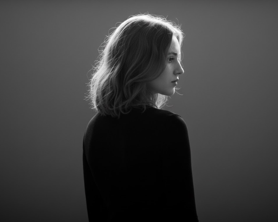 ChatGPT black and white portrait prompt