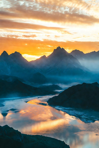 Grok Prompts für cineastische Landschaften