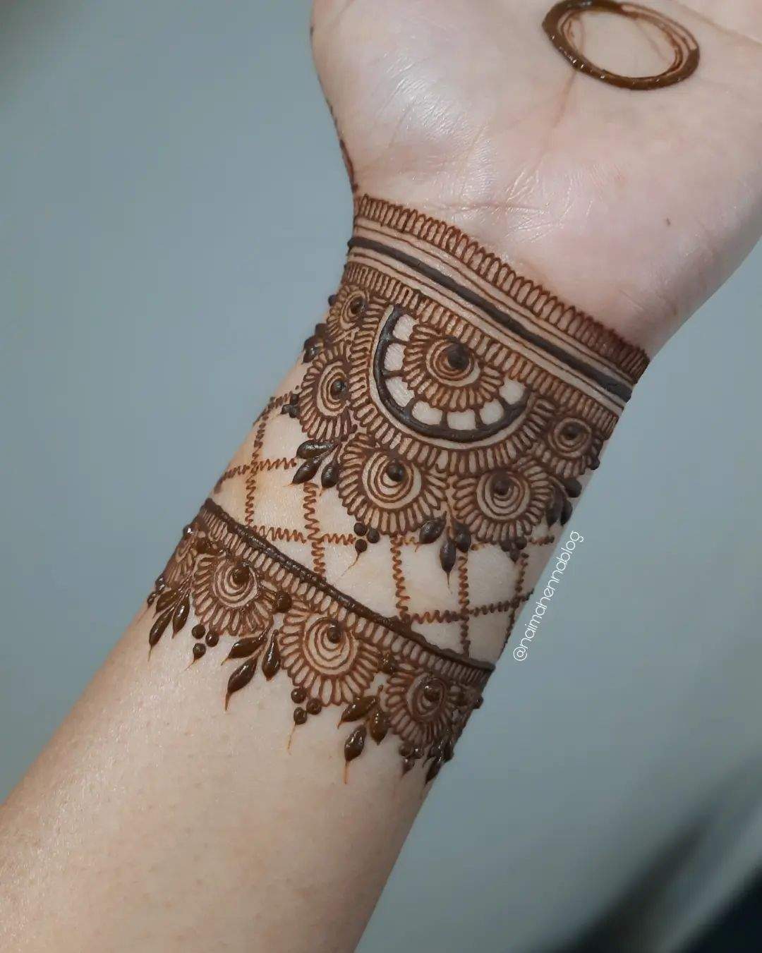 mehndi design