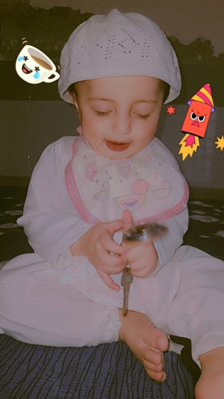 스티커 선택 후 사진에 적용