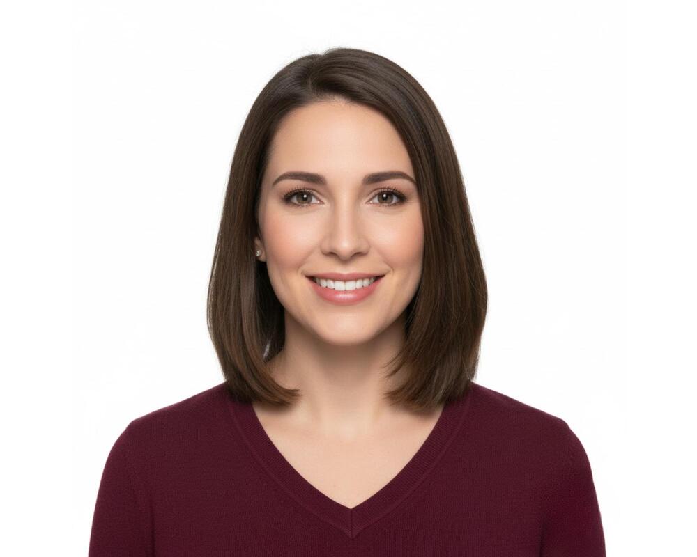 what to wear for passport photo