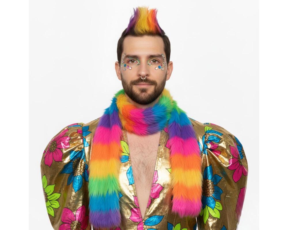 what to wear for passport photo