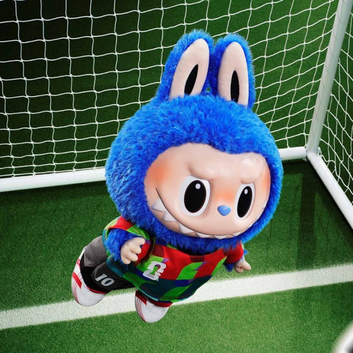 Labubu World Cup Themed Phone Wallpapers 1