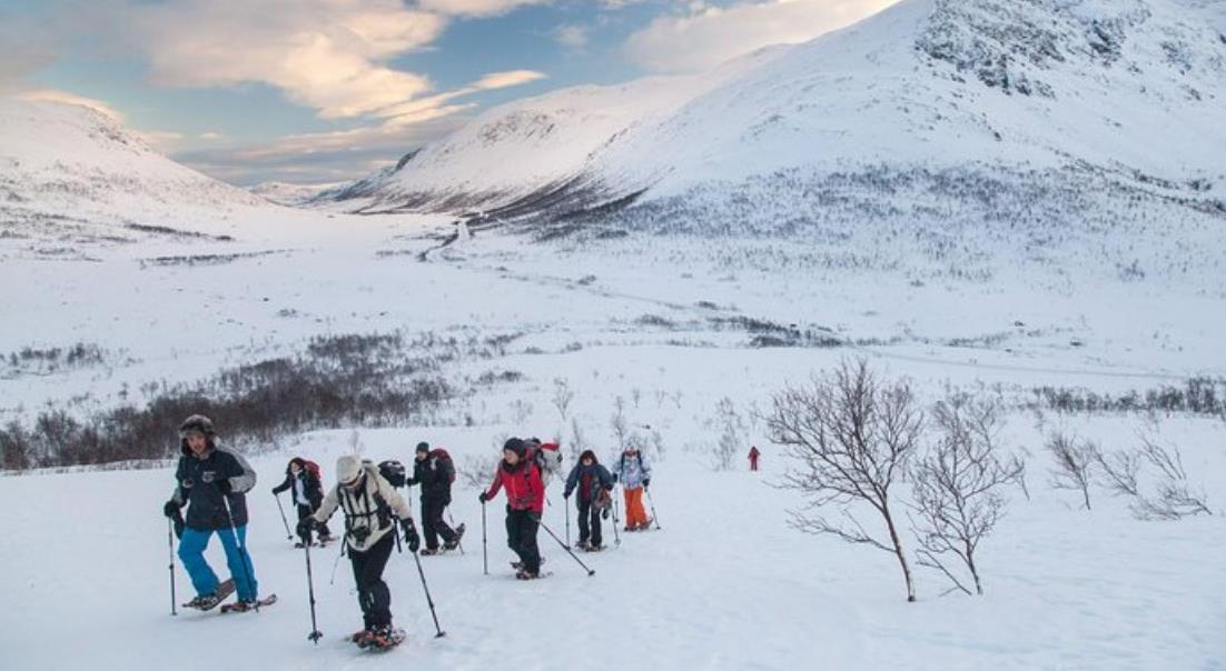 schneeschuhwandern im winter