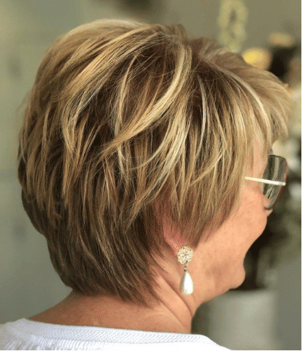 Moderne halblange Frisuren ab 60