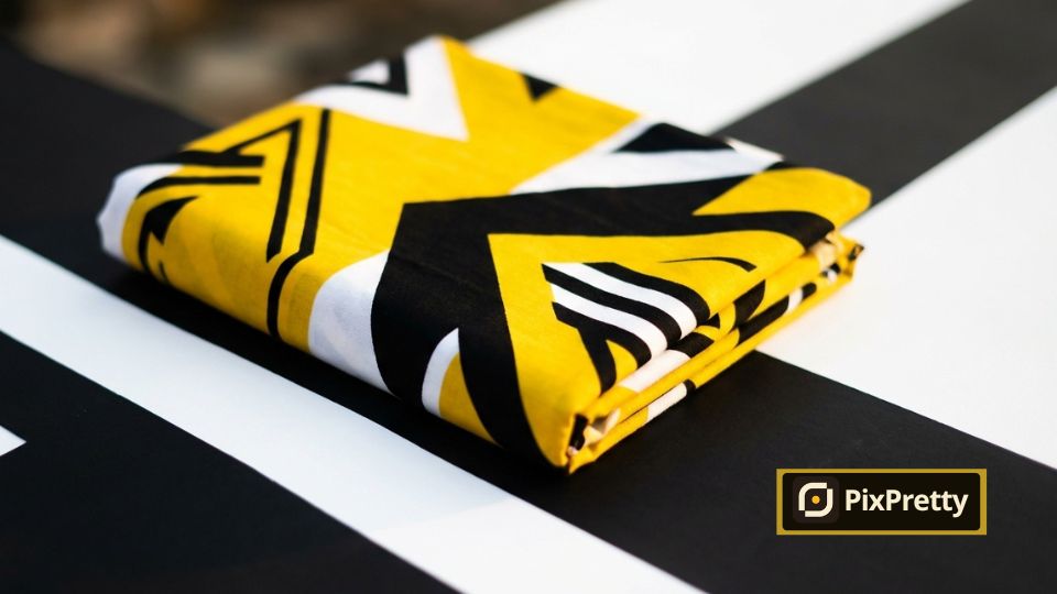 Proses editing foto katalog baju koko Ramadhan menggunakan PixPretty