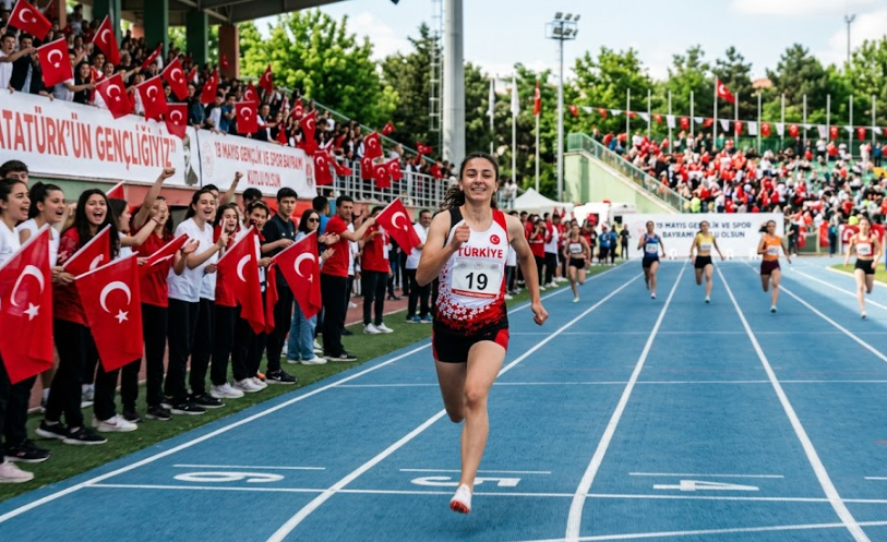 atletizm koşu sahne